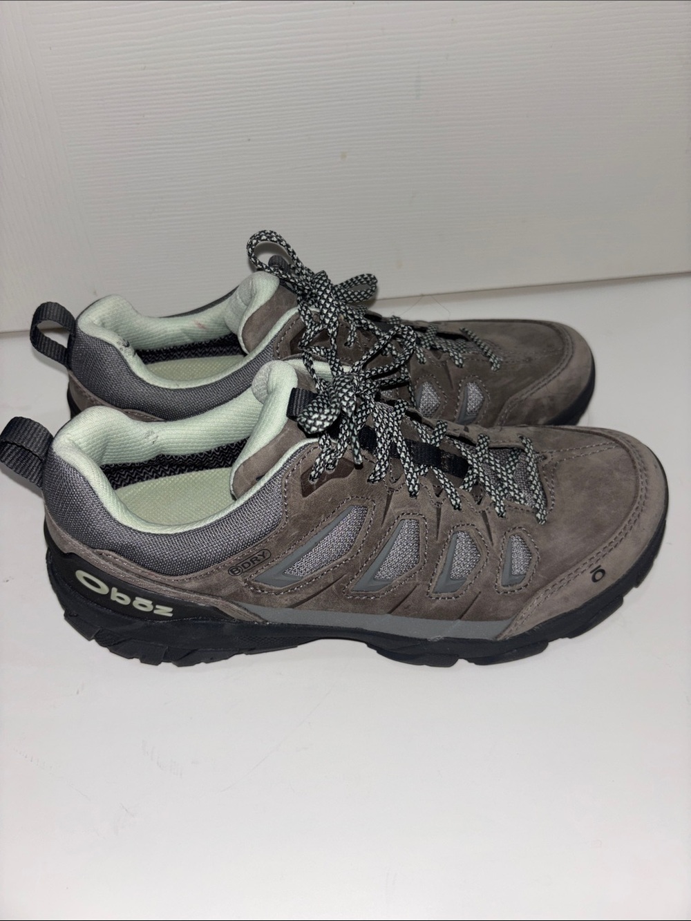 Oboz.
Sawtooth X Low Waterproof
Hiking Shoes - Women's size 9